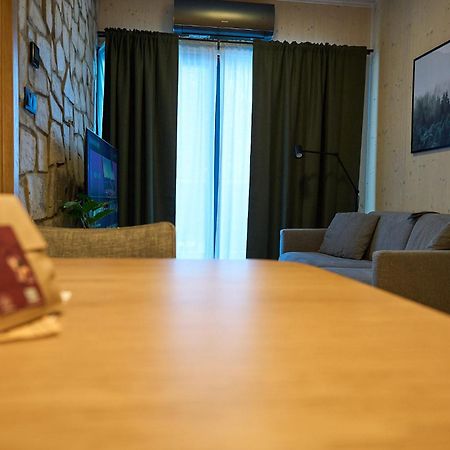1-Bedroom Apartment Adam With Free Parking デマノブスカ・ドリーナ エクステリア 写真